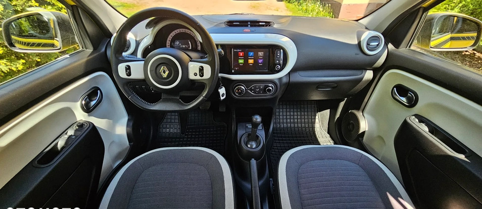Renault Twingo cena 35000 przebieg: 32000, rok produkcji 2016 z Rybnik małe 232